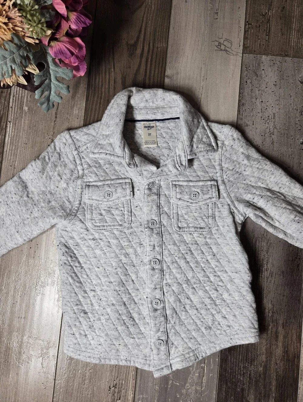 OshKosh B'gosh Boys Quilted Light Gray Button-Up Shacket Shirt Jacket Size 3T
